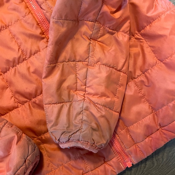 Patagonia boys nano puff jacket SMALL - Picture 7 of 7
